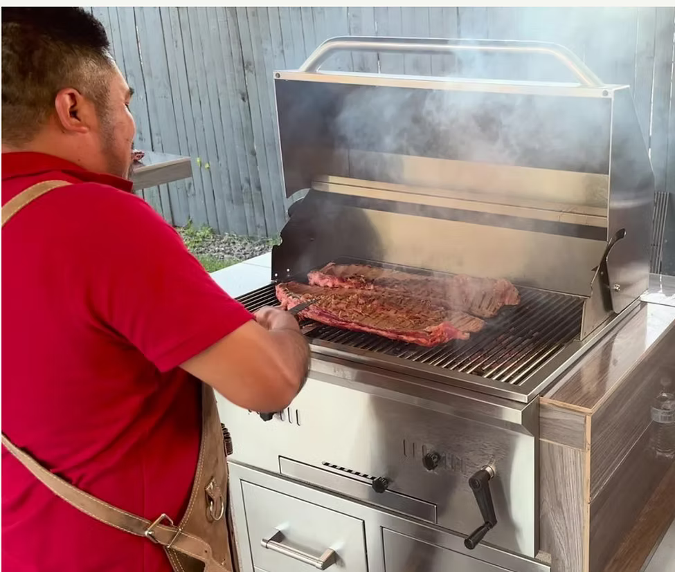 KoKoMo Grills 32" Built-In Charcoal Grill