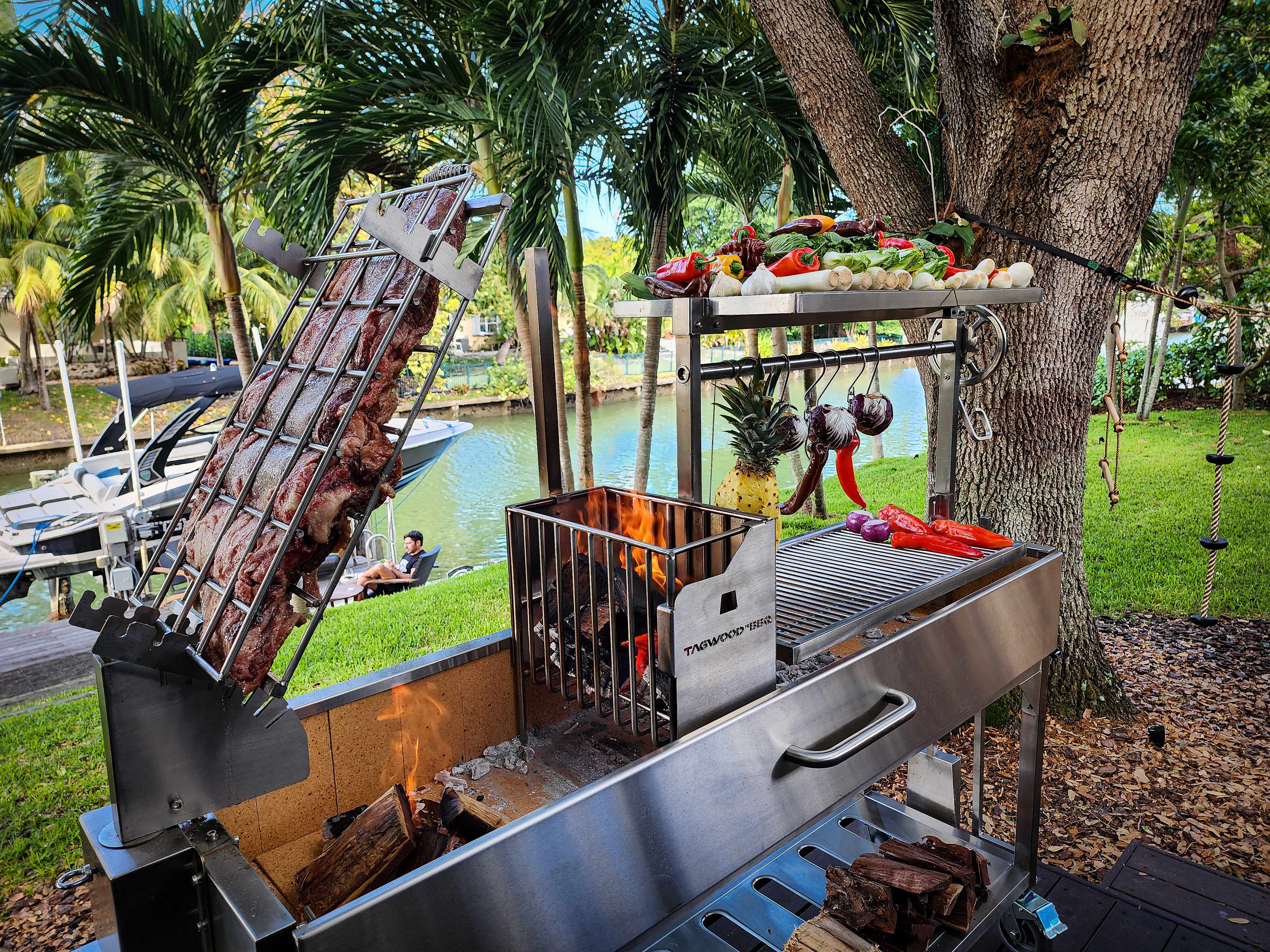 Tagwood BBQ06SS – Argentine Stainless Steel Santa Maria Grill