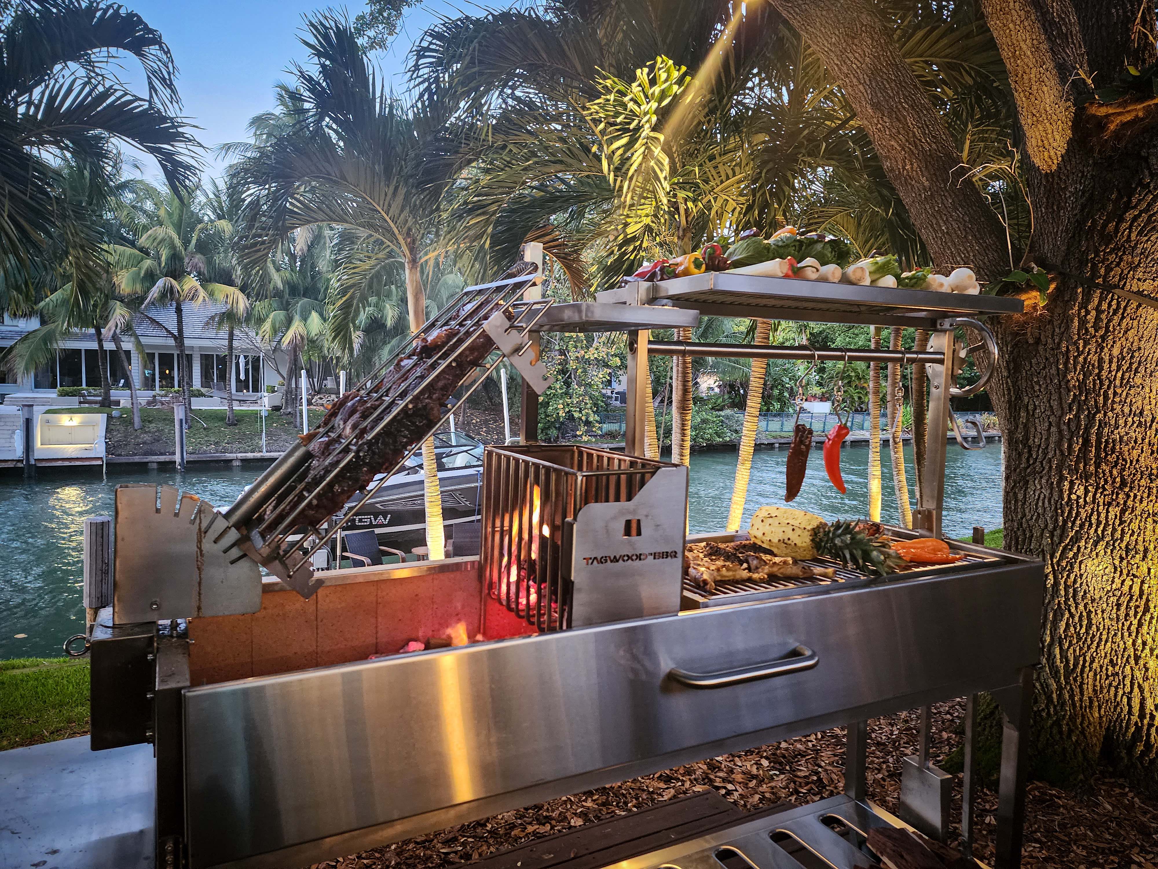 Tagwood BBQ06SS – Argentine Stainless Steel Santa Maria Grill