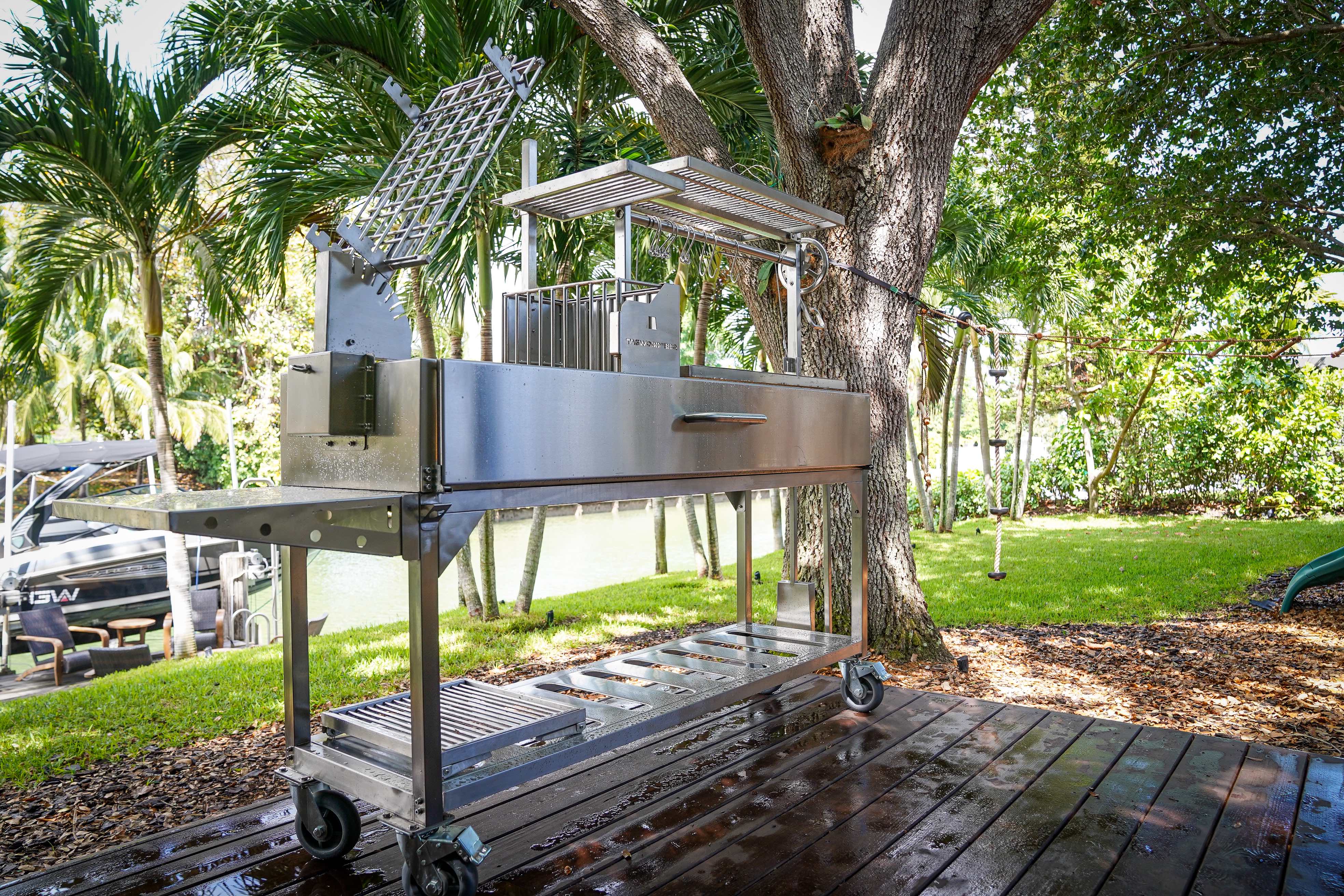 Tagwood BBQ06SS – Argentine Stainless Steel Santa Maria Grill