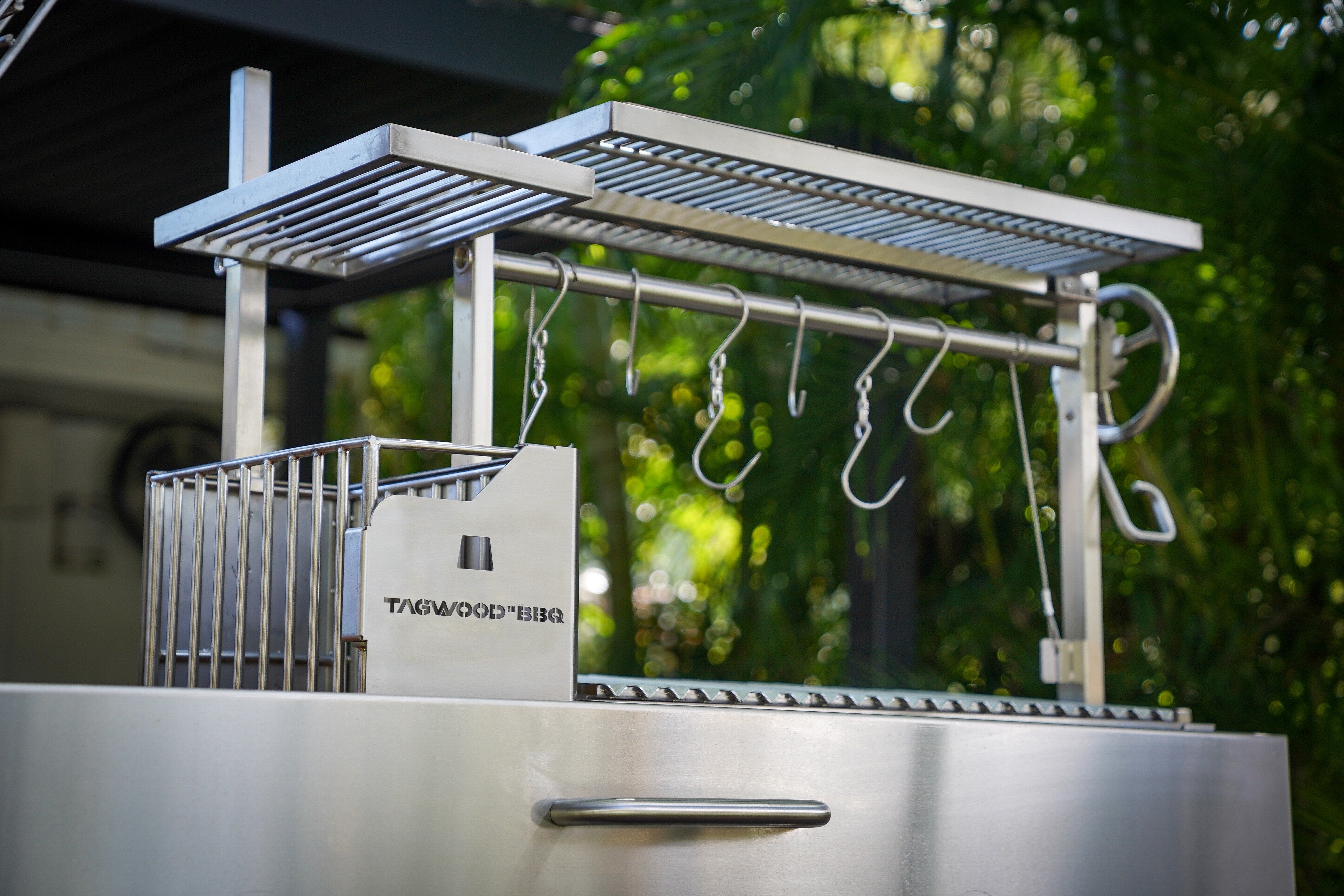Tagwood BBQ06SS – Argentine Stainless Steel Santa Maria Grill