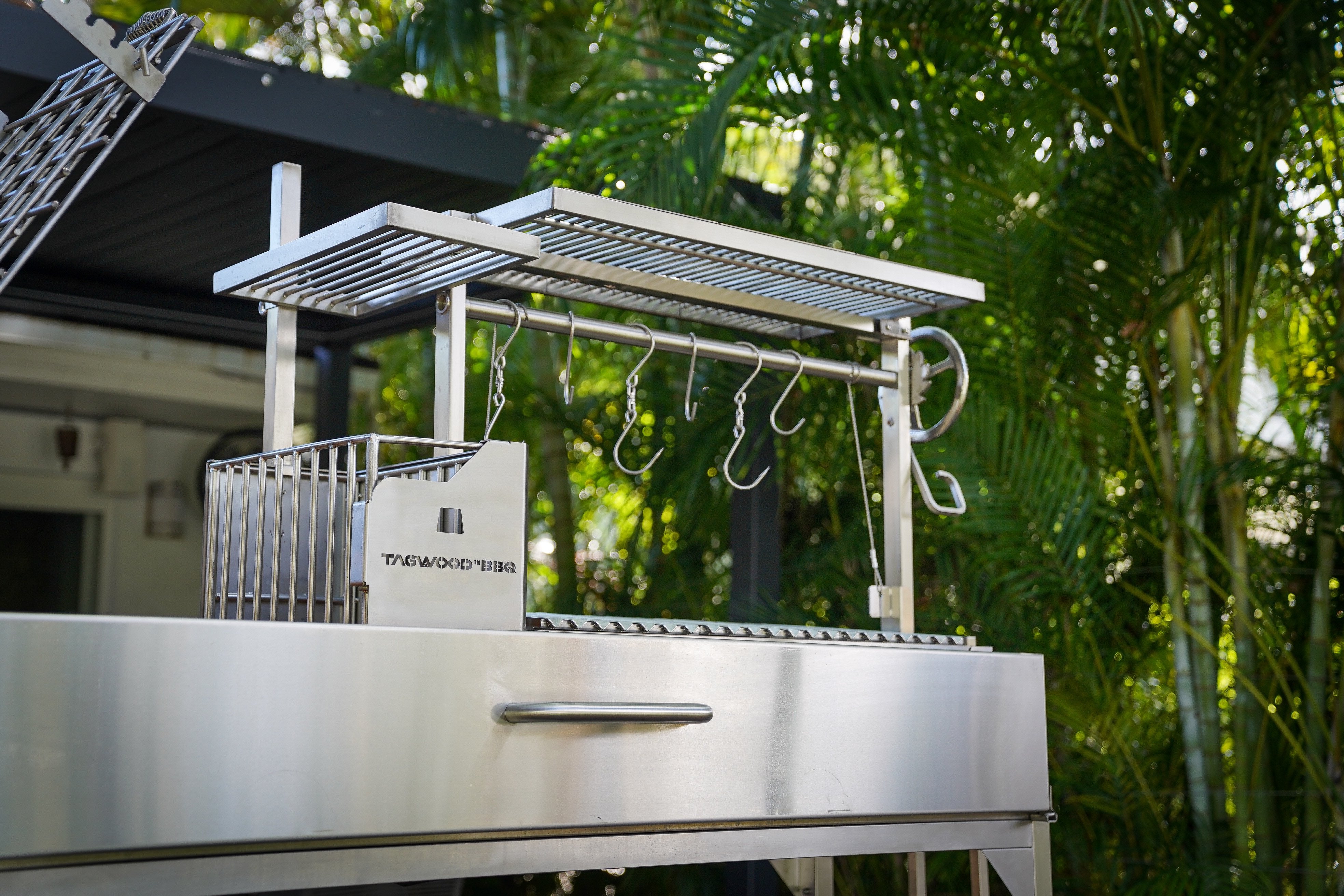 Tagwood BBQ06SS – Argentine Stainless Steel Santa Maria Grill
