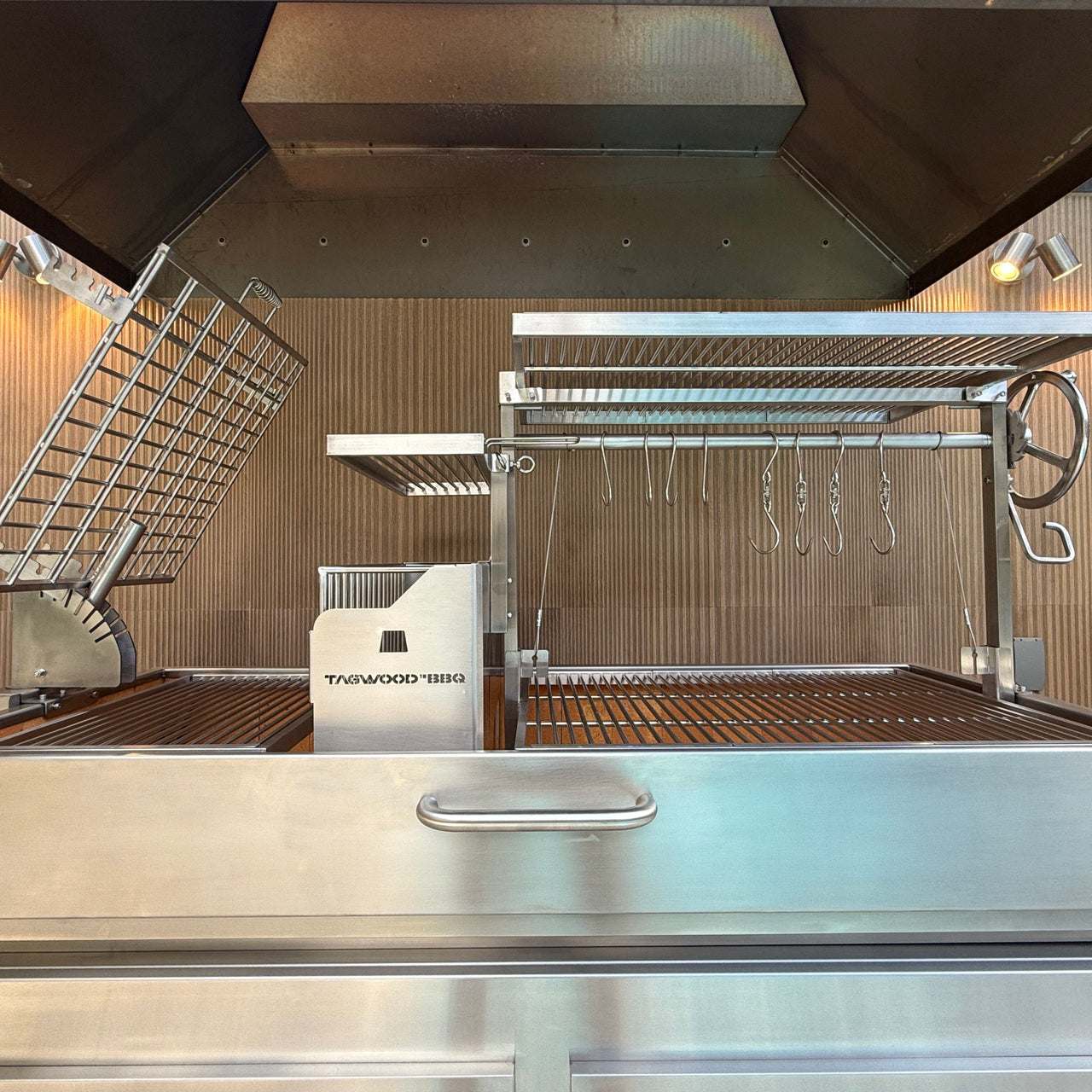 Tagwood BBQ28SS – XL Built‑In Argentine Santa Maria Grill - Piratically Built