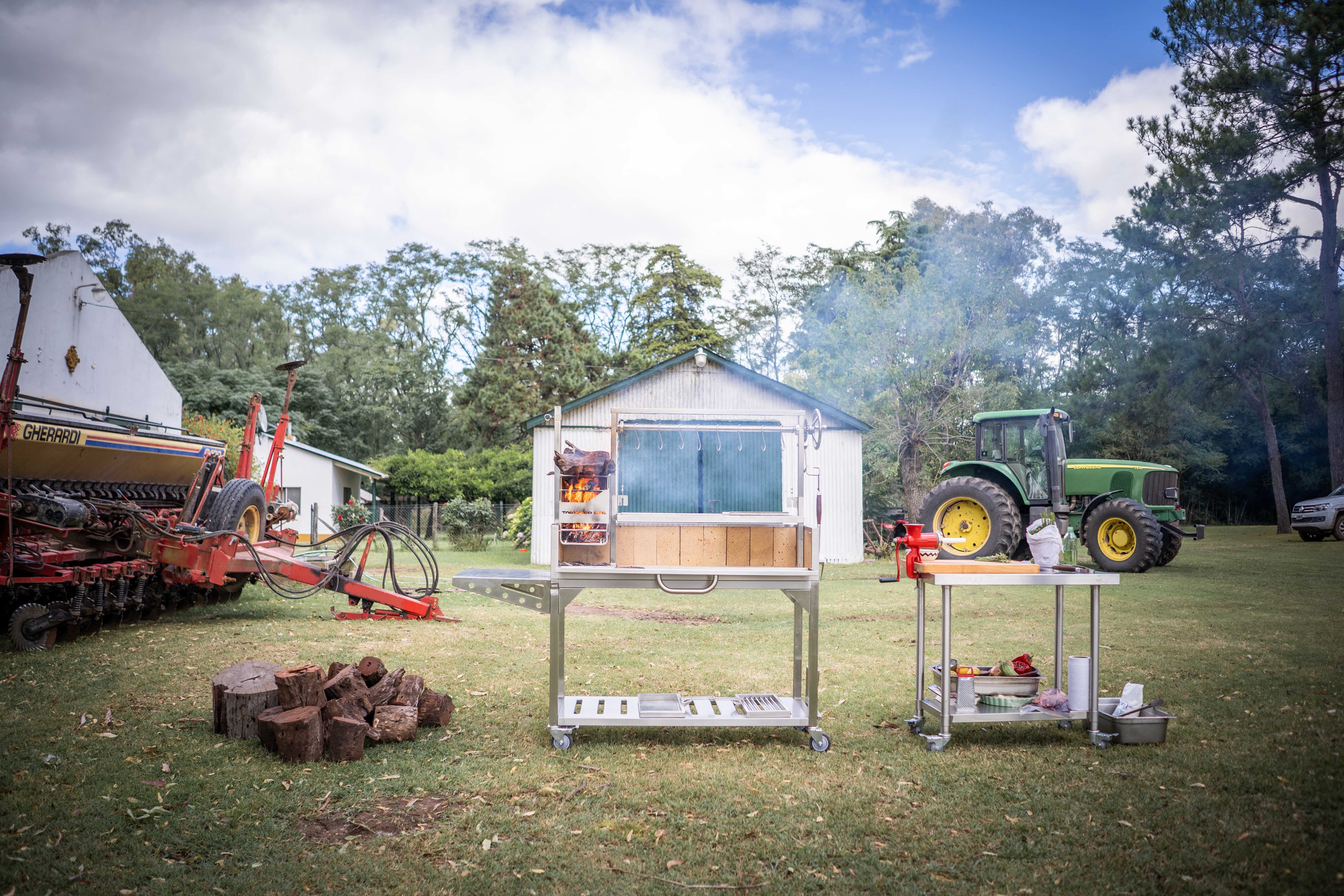 Tagwood BBQ03SS – Argentine Stainless Steel Wood & Charcoal Grill Partially Built