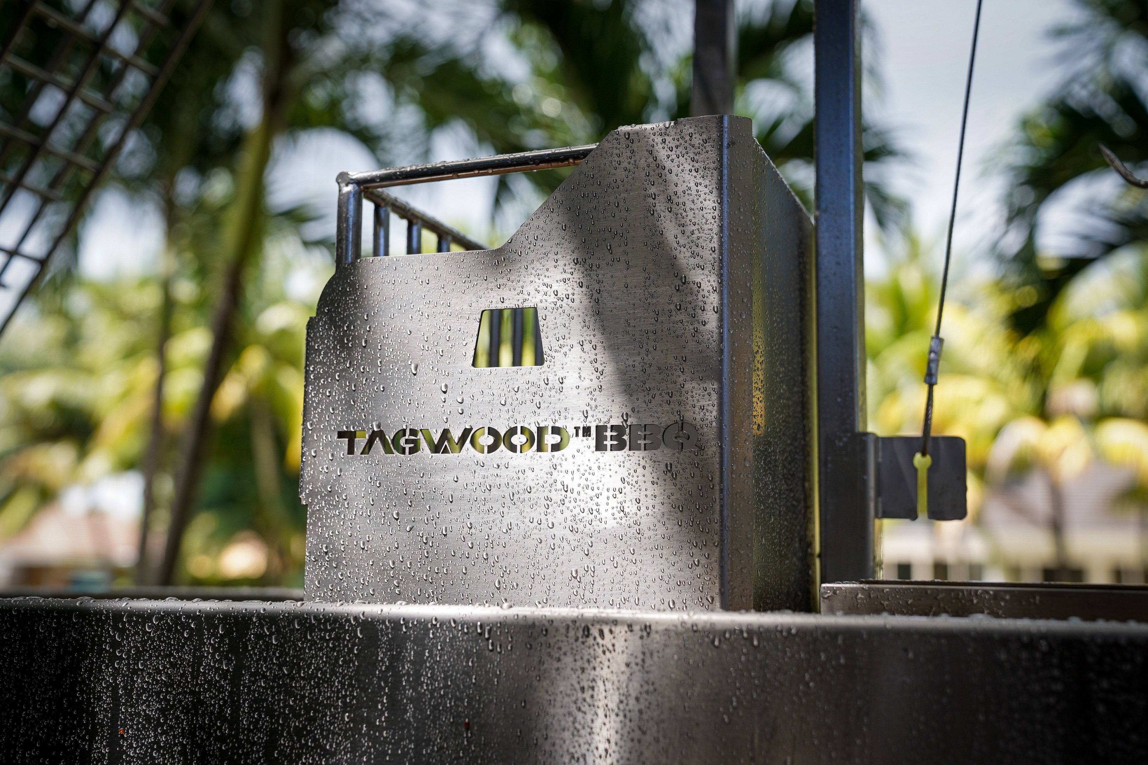 Tagwood BBQ06SS – Argentine Stainless Steel Santa Maria Grill