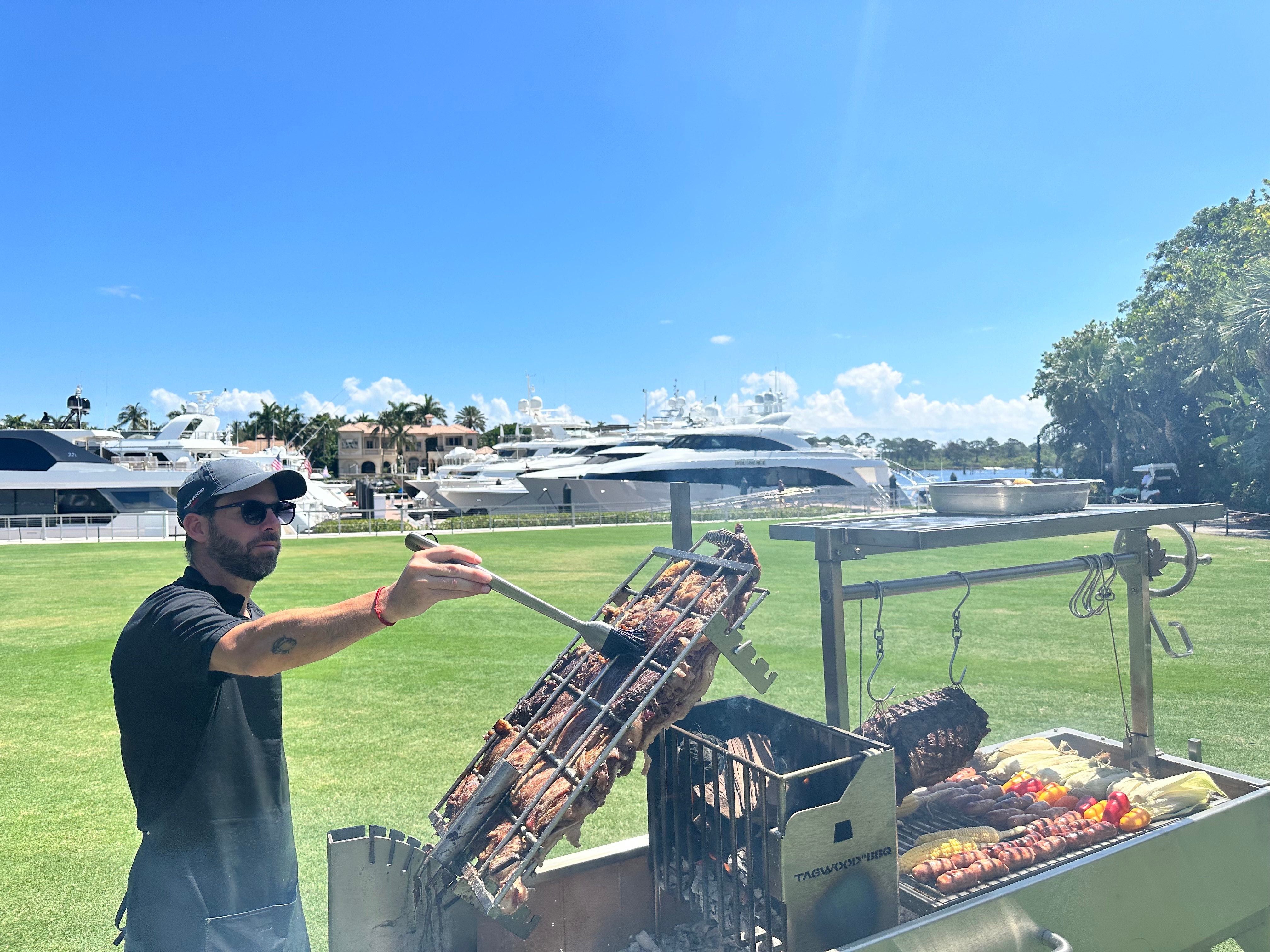 Tagwood BBQ06SS – Argentine Stainless Steel Santa Maria Grill