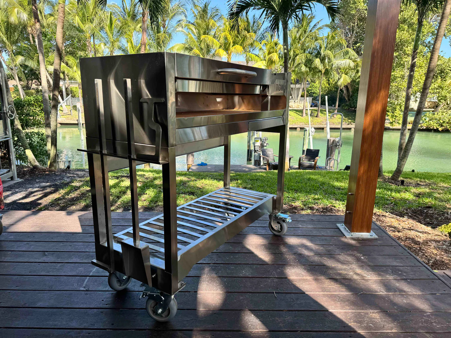 Tagwood BBQ18SS – Argentine Stainless Steel Grill